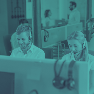 absys, externalisation téléphonique : différence entre la permanence téléphonique et le télésecrétariat